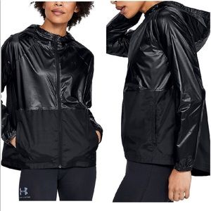 Under Armour black windbreaker jacket size S